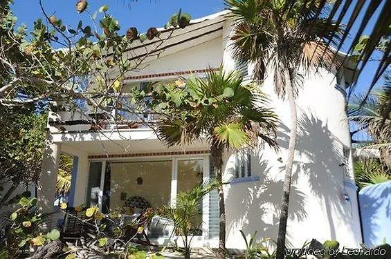 Ranitas Eco Boutique Hotel 3*